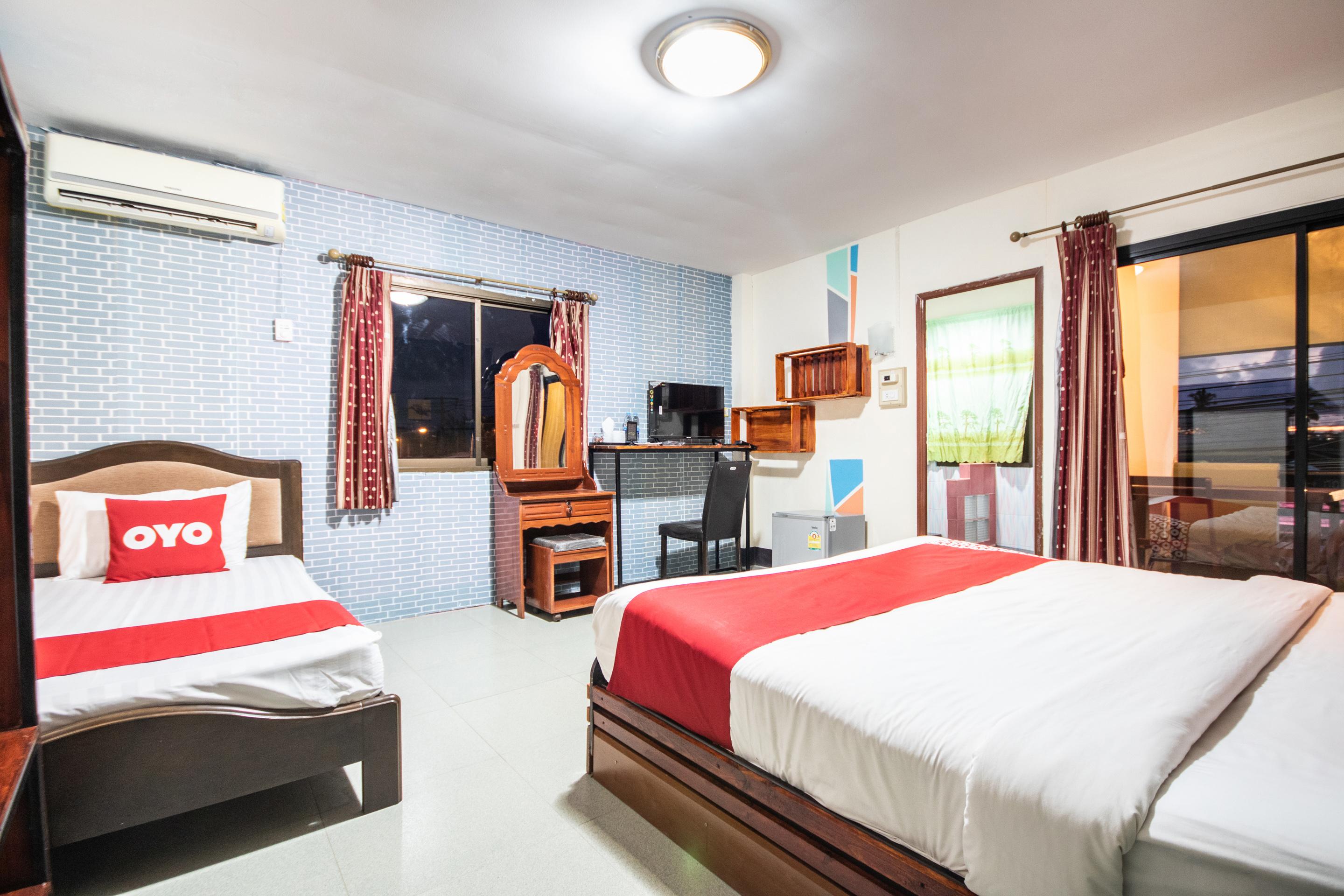 Oyo 75304 Riverside Guesthouse Khao Lak Zewnętrze zdjęcie